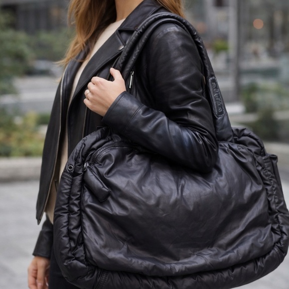 Handbags - See by Chloe Stylish Black Leather Women's Bag